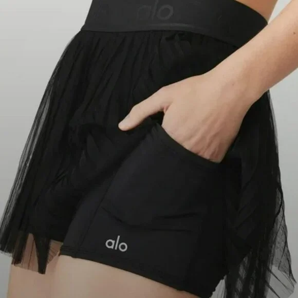ALO Yoga Mesh Flirty Tennis Skirt Size M - Picture 2 of 10